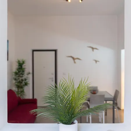 Gaura شقة ألغيرو